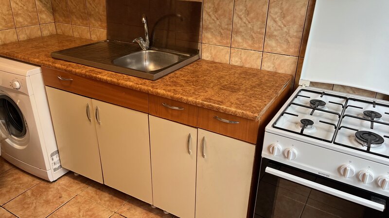 Titan, 7 minute metrou 1 Decembrie, apartament 2 camere.