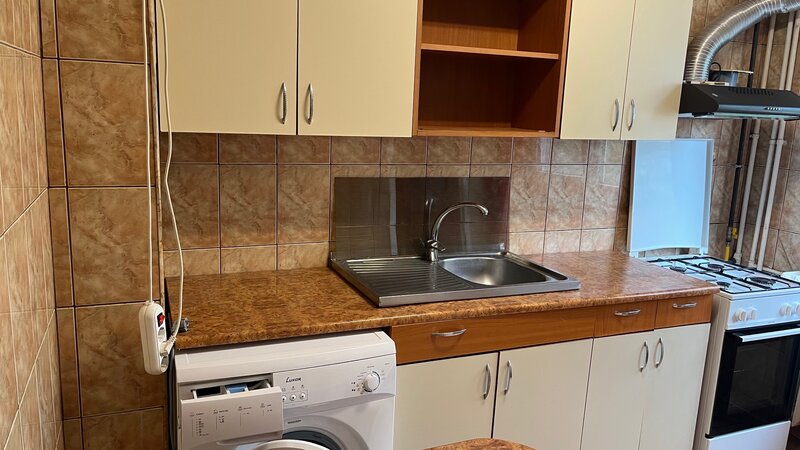 Titan, 7 minute metrou 1 Decembrie, apartament 2 camere.