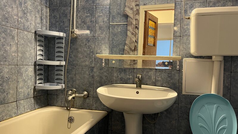 Titan, 7 minute metrou 1 Decembrie, apartament 2 camere.